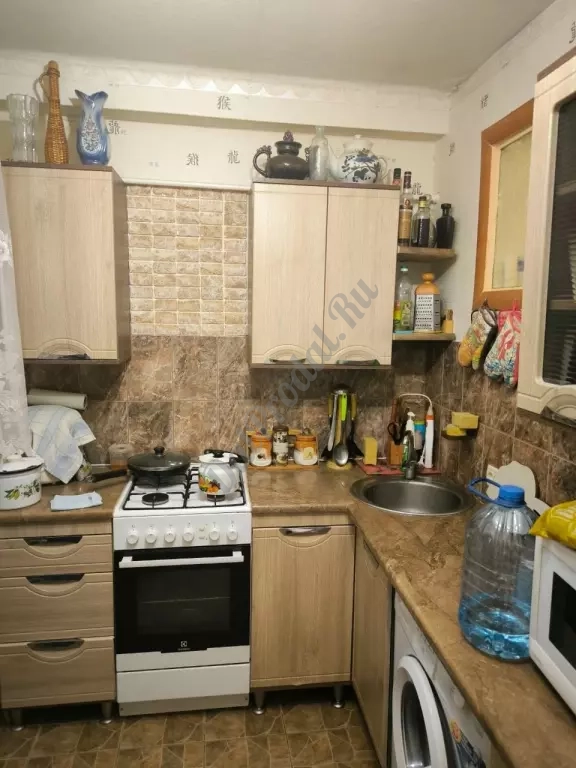 Продам 2-х комн квартиру в городе Луганск квартал Солнечный