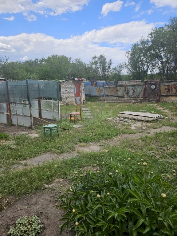 Продам дом 85 м2 в городе Луганск, поселок Тепличное