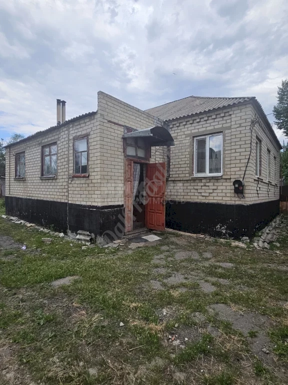 Продам дом 85 м2 в городе Луганск, поселок Тепличное