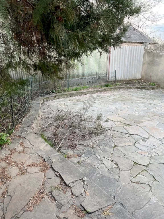 Продам дом в городе Луганск улица Коммунарская