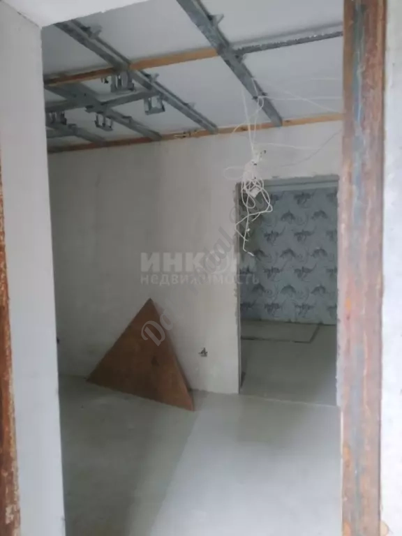 Продам нежилое помещение 45 м2 в городе Луганск