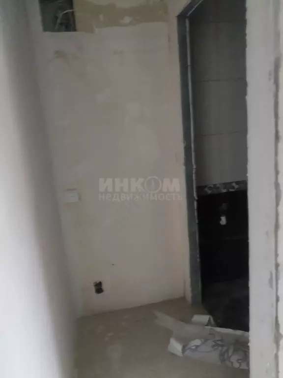 Продам нежилое помещение 45 м2 в городе Луганск