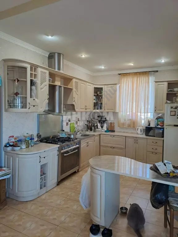 Продам дом 320м2 в центре Луганска