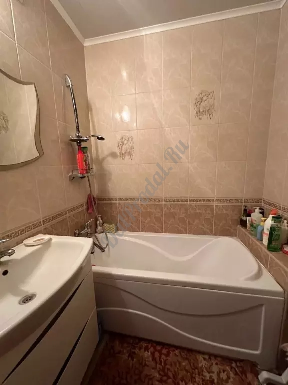 Продам 2-х комн квартиру в городе Луганск улица Котовского
