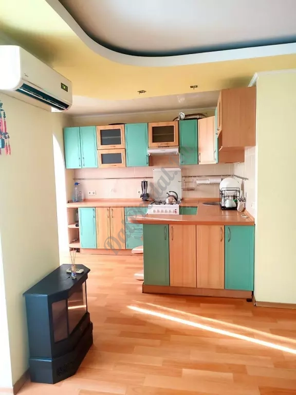 Продам 3к в центре Луганска