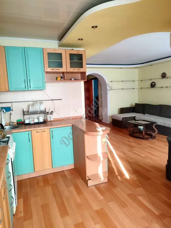 Продам 3к в центре Луганска