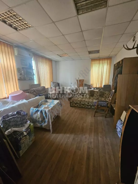 Продам базу 1017 м2 в городе Луганск