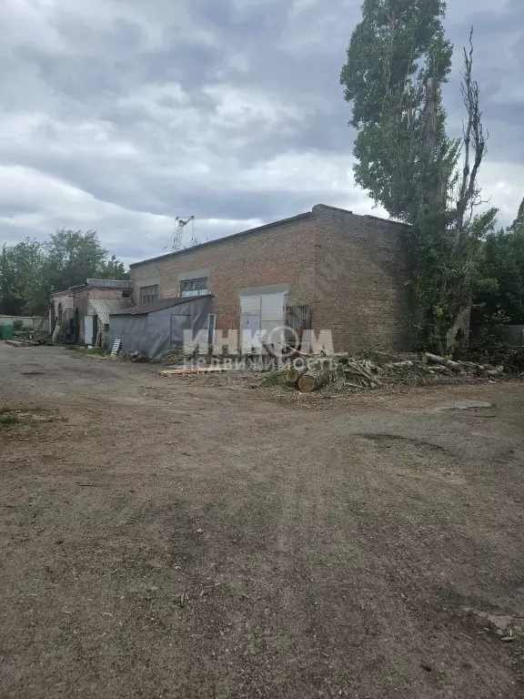 Продам базу 1017 м2 в городе Луганск