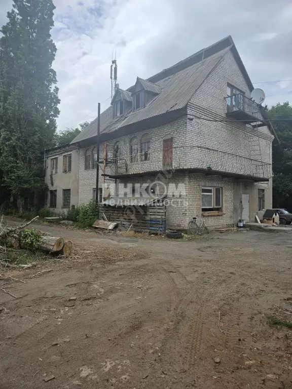 Продам базу 1017 м2 в городе Луганск