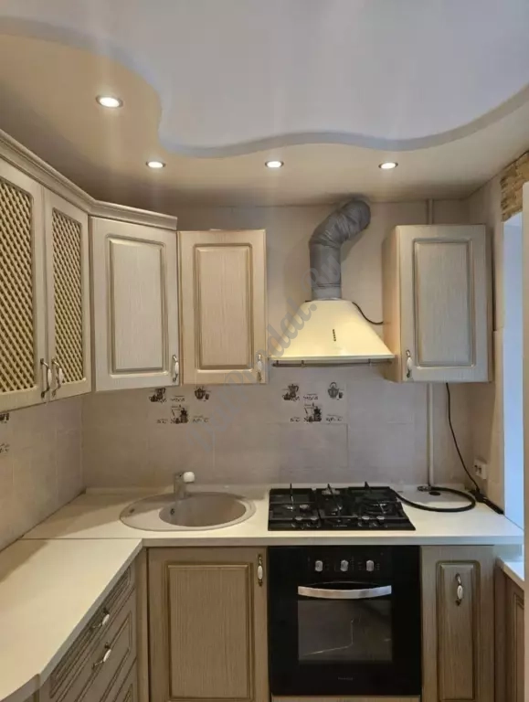 Продам 2к квартиру на кв.Волкова 2/5эт ремонт