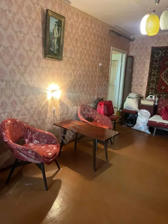 Продам 1-комн квартиру в городе Луганск квартал Гагарина