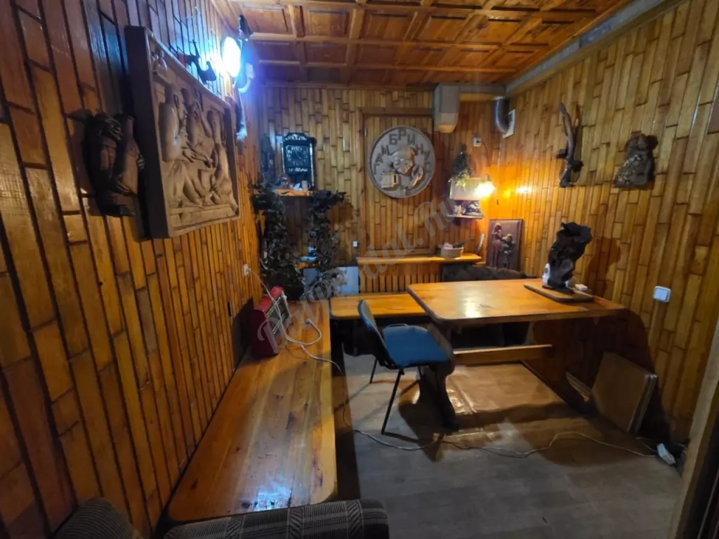 Продам помещение в центре 168м2