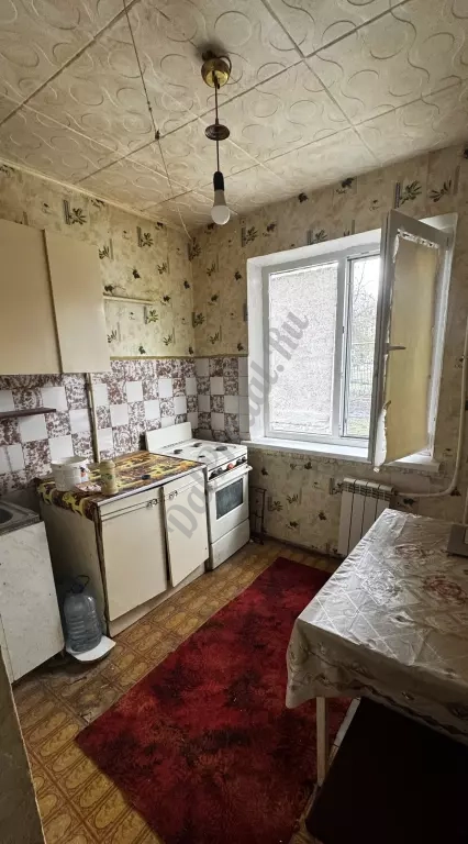 Продам 2к квартиру на кв.Солнечный