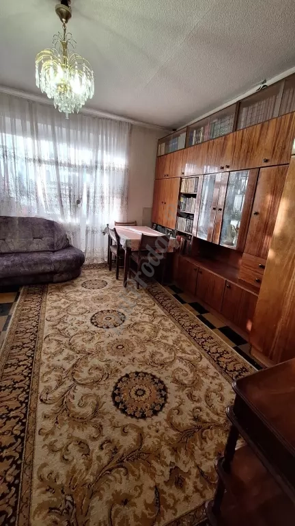 Продам 4-х комн квартиру в городе Луганск улица Градусова