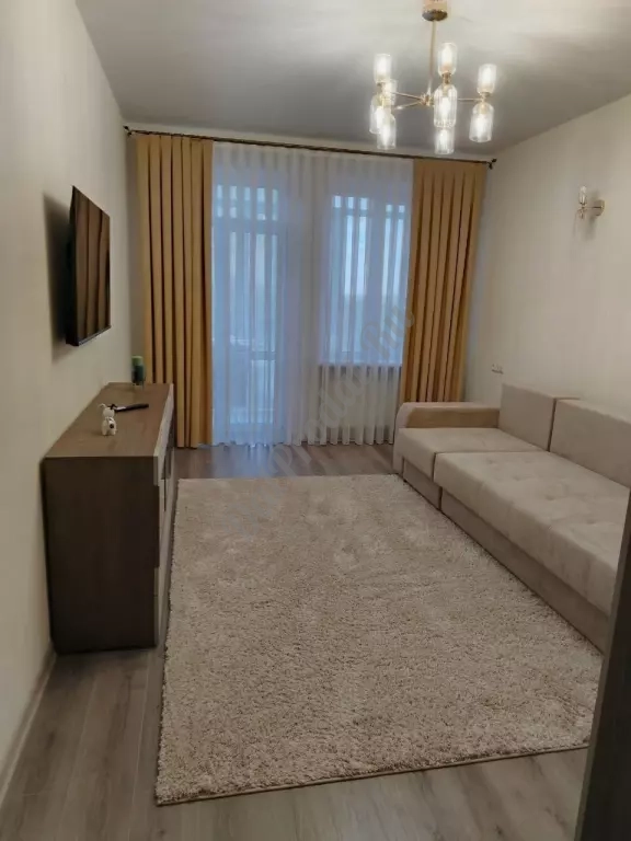 Продам 2к квартиру в центре , евроремонт