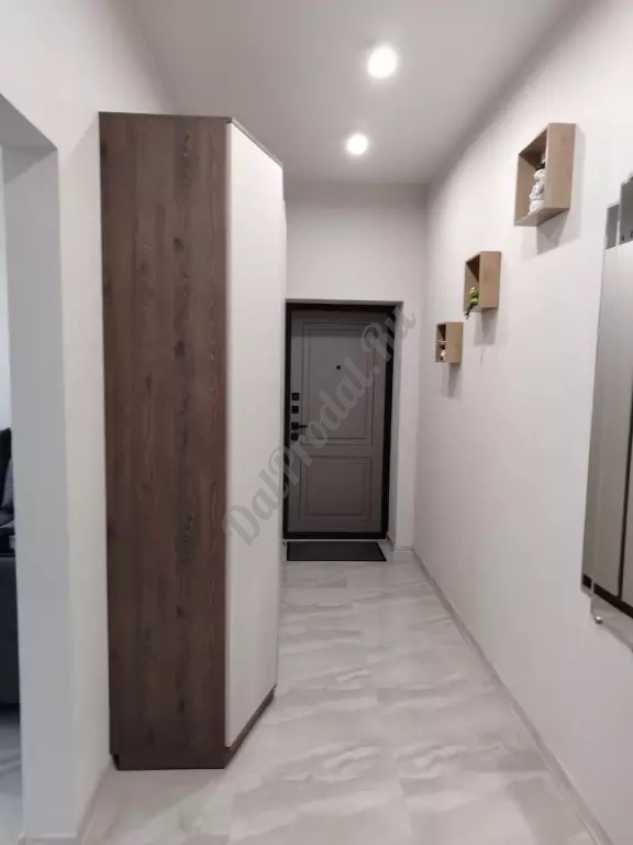 Продам 2к квартиру в центре , евроремонт