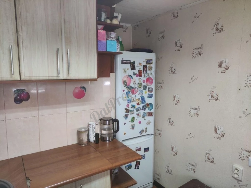 Продам 1-комн квартиру в городе Луганск улица Ватутина