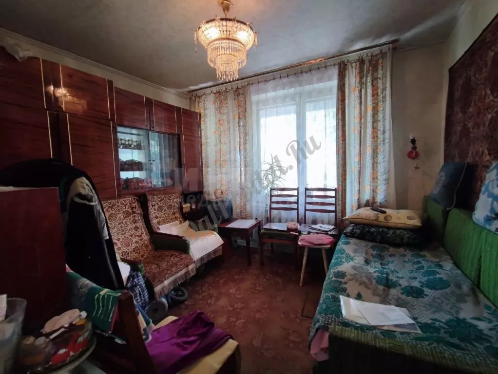 Продам 1-комн квартиру в Центре города Луганск улица Коцюбинского