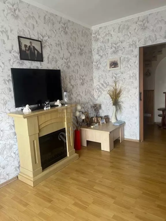 Продам 3к квартиру на кв.Мирный 1, 6/10эт