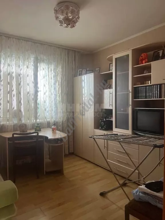 Продам 3к квартиру на кв.Мирный 1, 6/10эт