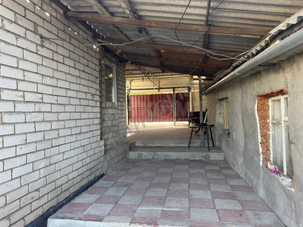 Продам дом в городе Луганск поселок Тельмана