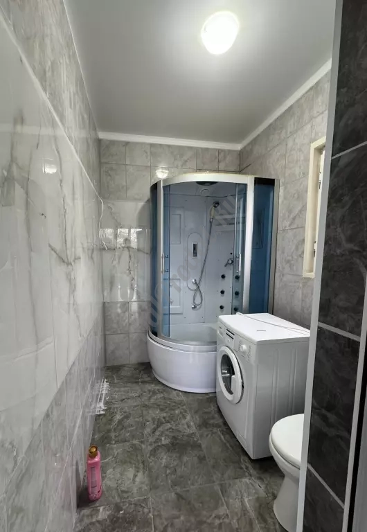 Продам дом 124м2 ремонт ,рн 33 школы