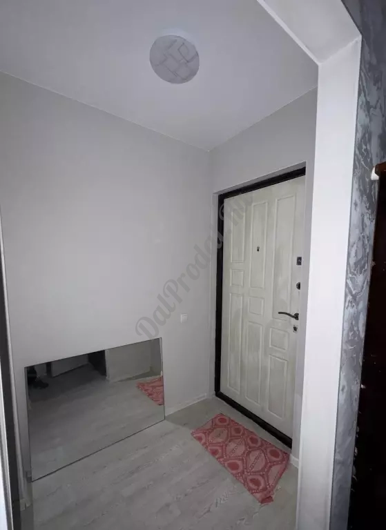 Продам 1к квартиру на кв.Дзержинского 6/9эт ремонт