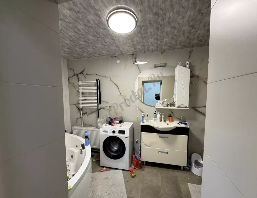 Продам дом 124м2 ремонт ,рн 33 школы