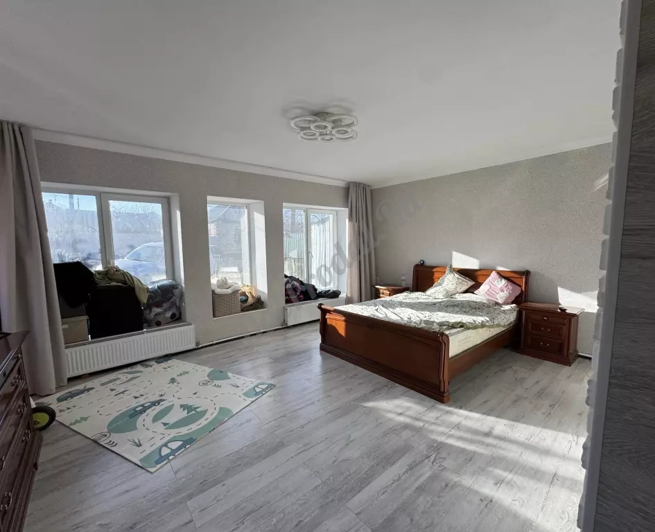 Продам дом 124м2 ремонт ,рн 33 школы