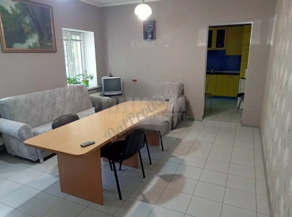 Продам производственную базу рн ул.Лутугинская 3103м2