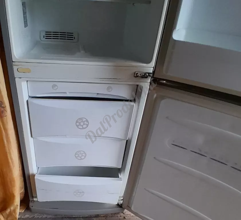 Продаётся холодильник LG EXPRESS COOL