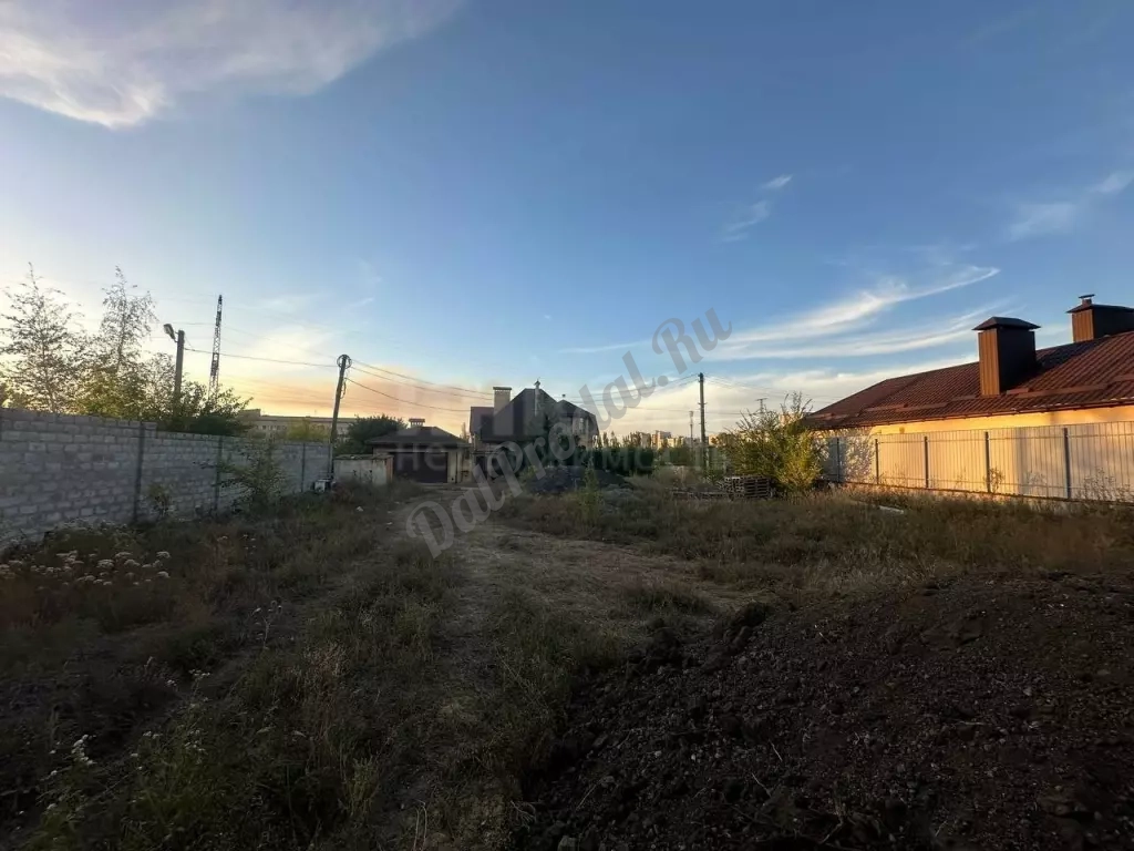 Продам земельный участок 10 соток в городе Луганск