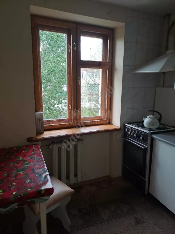Продам 3-х комн квартиру в городе Луганск квартал Гаевого