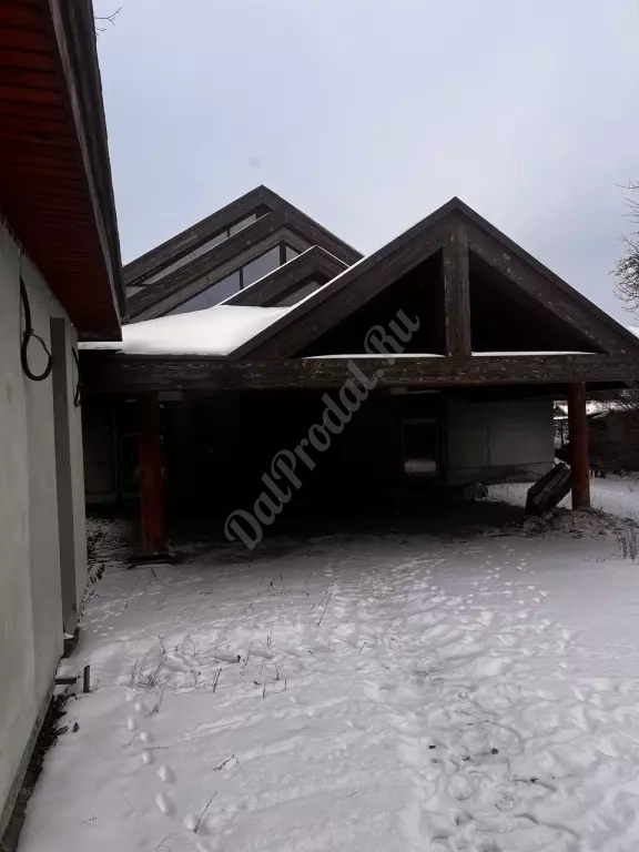 Продается двухэтажный Дом с Видом на Вечность.