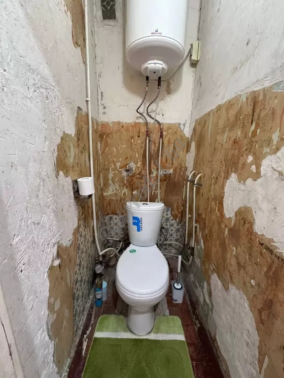 Продам 2-х комн квартиру в городе Луганск квартал Ленинского Комсомола