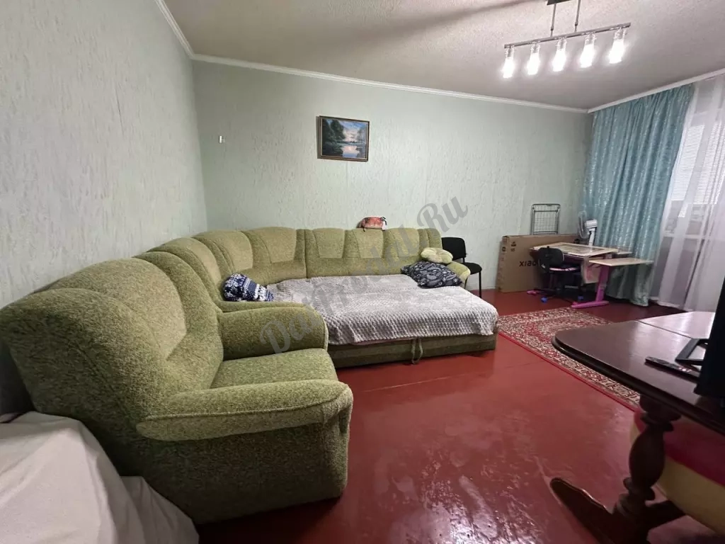 Продам 2-х комн квартиру в городе Луганск квартал Ленинского Комсомола