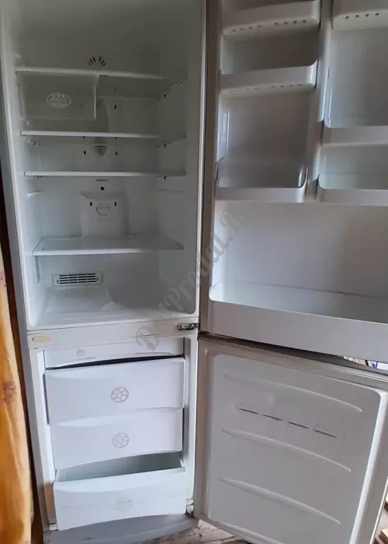 Продаётся холодильник LG (Эл Джи) EXPRESS COOL