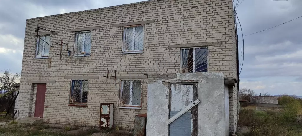 Продам участок 1га ЛНР