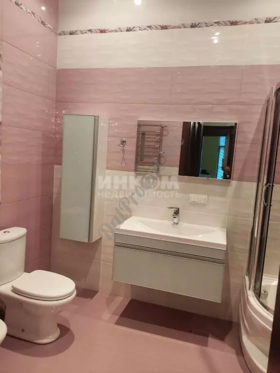 Продам шикарнеый дом рн МРЭО 550м2