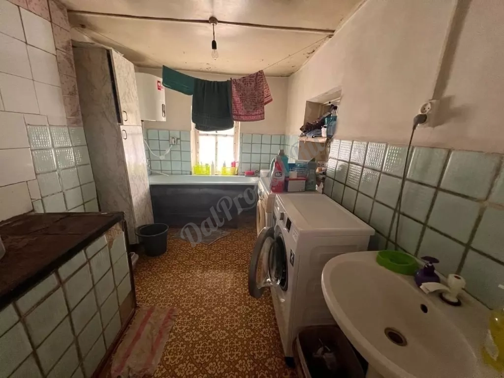 Продам 2а дома на участке в городе Луганск улица 22 Линия