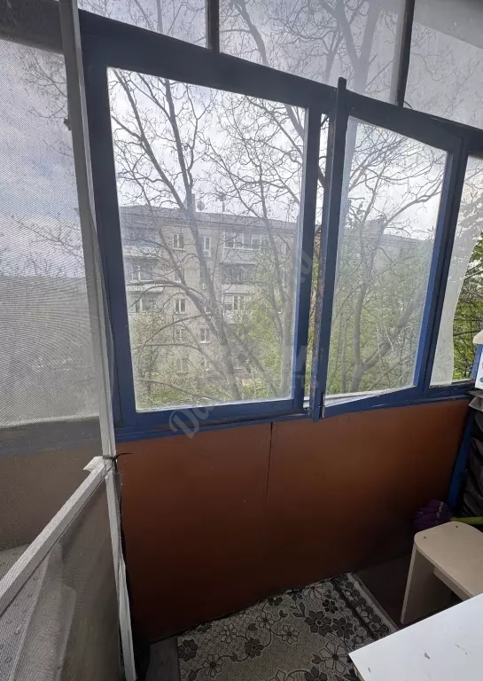 Продам 2к квартиру на кв.Луганский 3/5эт ремонт