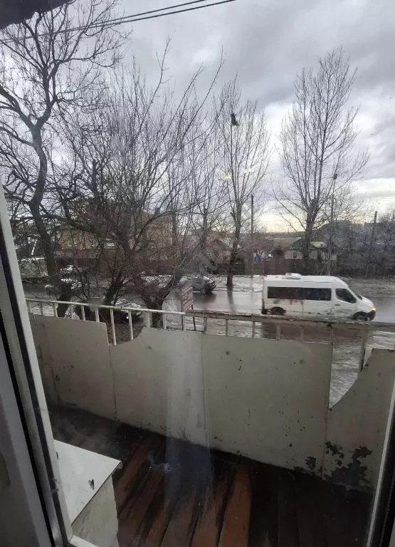 Продам 2к квартиру по ул.Челюскинцев 2/4эт 47м2