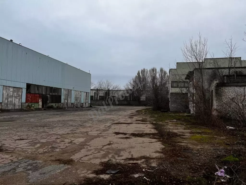 Продам базу в районе кафе Аквариус