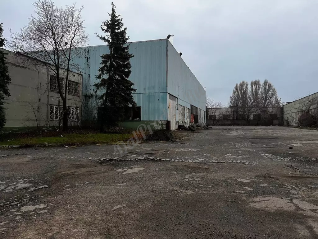 Продам базу в районе кафе Аквариус