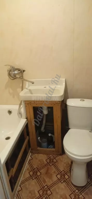 Продам квартиру 18 м2 в городе Луганск 26-й квартал