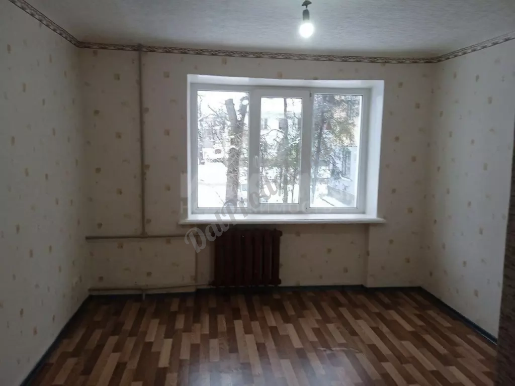 Продам квартиру 18 м2 в городе Луганск 26-й квартал