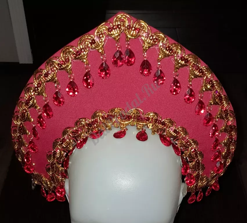 Продаётся кокошник