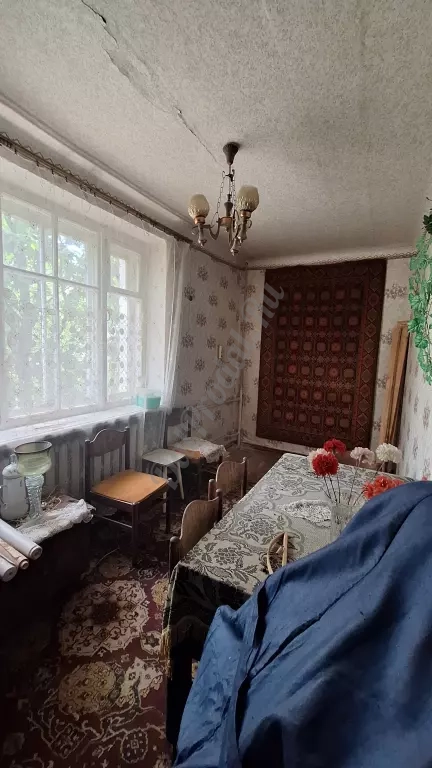 Продам 2-х комн квартиру в городе Луганск улица Курчатова
