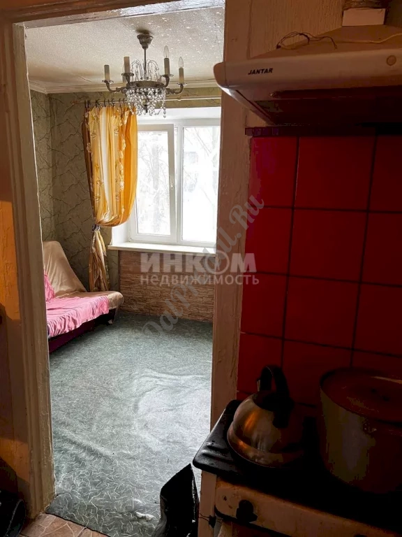 Продам 1-комн квартиру 14 м2 в городе Луганск 26-й квартал