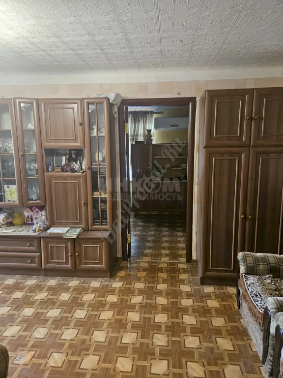 Продам 2-х комн квартиру в городе Луганск квартал Героев Брестской Крепости